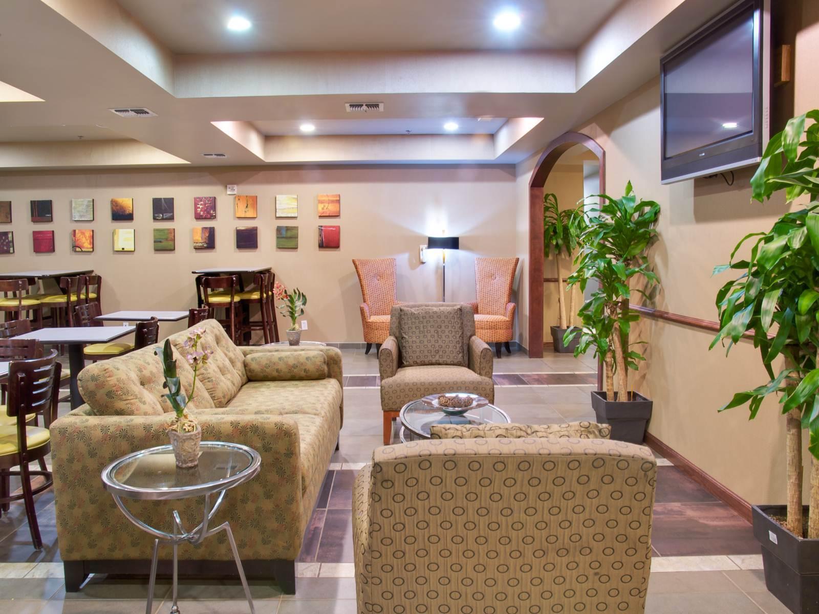 Express And Natchitoches By Ihg Shamard Heights