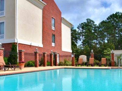 Express And Natchitoches By Ihg Hotel